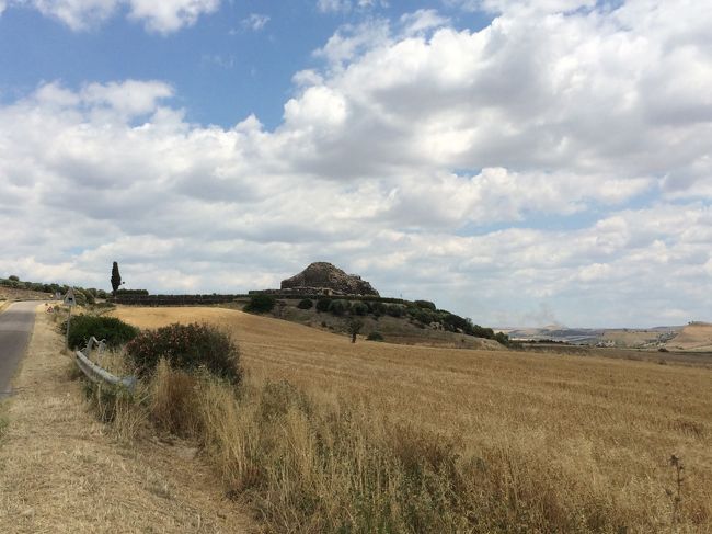 サルデーニャ島3 謎の古代遺跡ヌラーゲを見に行く サルデーニャ島 イタリア の旅行記 ブログ By ラグーサさん フォートラベル