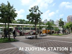 バスの乗り場がある高鉄左營駅へ

　※空港から高鉄左營駅までMRT34元(悠遊カード)