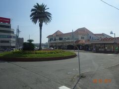 　　館山駅。