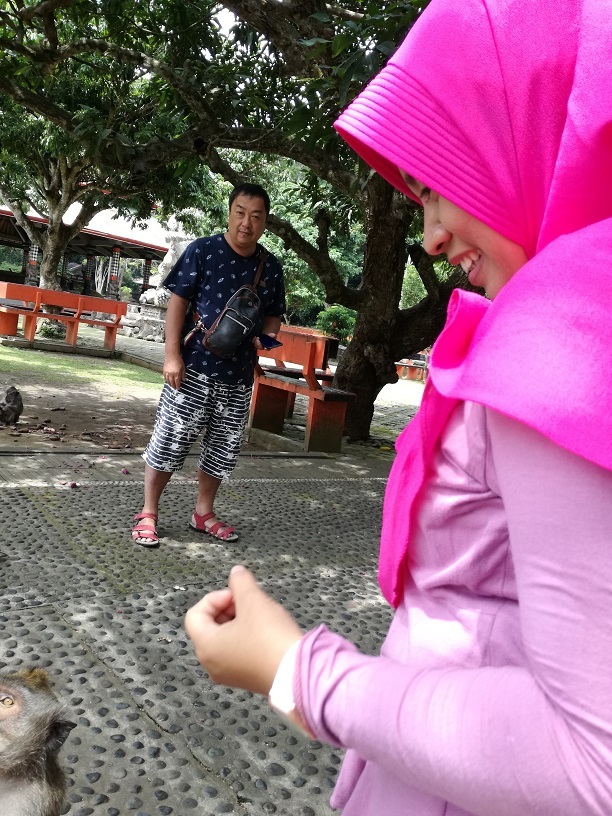 プルちゃんはインドネシア人でジャカルタ在住。<br />プルちゃんの旦那さんは日本人です。<br />ヤフー知恵袋で知り合いました。