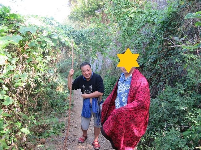 ここから先は下り坂になります。<br />ホワイトサンドビーチの様子は前回の旅行記を参照なさってください。<br />ホワイトサンドビーチでもキリモミになって波と遊んだんですが、写真がありません(笑)<br />http://4travel.jp/travelogue/11202568（2016年末）<br />http://4travel.jp/travelogue/11161402（2016年お盆）<br />