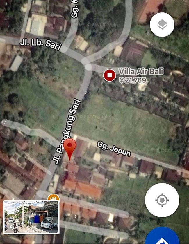 ヴィラから本当そばです♪