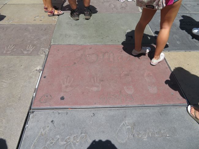 誰のサインだか解らないけど、感激