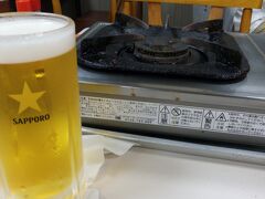 そして、
赤のれんビール来ました。
