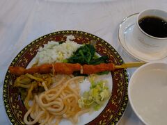 【3日目】

モーニング
今朝も食欲はあまりありません。
今日は4,000ｍ超の峠を越えますので、高山病の影響が益々気がかりです。