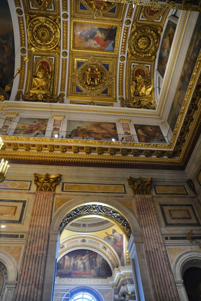 内部も大変美しい