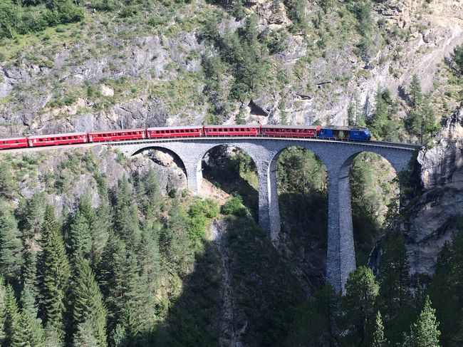 スイス 車窓から そして目の前で眺める絵葉書のような風景 ２ クール フリズール その他の観光地 スイス の旅行記 ブログ By Milkさん フォートラベル