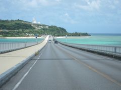 古宇利島 へ向かうの橋からの画像！
美しい光景です！