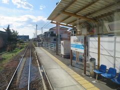 14:26　金比羅前駅に着きました。（徳島駅から29分）

2駅連続で宗教に関係する駅名が続きます。（一つ手前の駅は教会前）
駅近くには金刀比羅神社があります。この付近は神が宿る場所なのでしょうか。