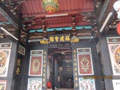 ジョンカーストリートにも福建会館が。

ペナン島は中華系の方が多いから分かるけど、

マラッカでも立派な祭壇だ。