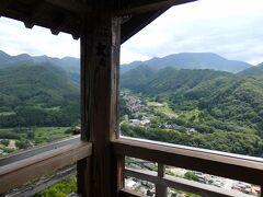 五大堂から、頑張って石段を登ったからこそ見られる景色を楽しみます^^