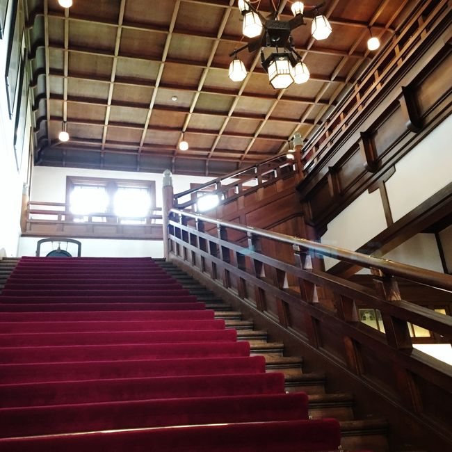 奈良ホテル<br /><br />開業　明治４２年（１９０９）<br />建築　本館は、東京駅、日銀本店を手掛けた辰野金吾氏<br />