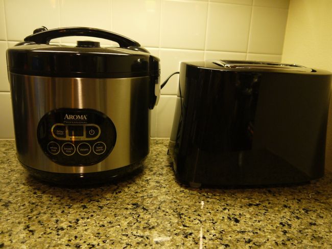 炊飯器とトースター<br /><br />これも同じだなーと思ったけど、なんか違う・・・？