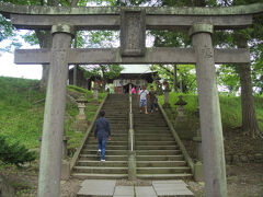 神社があったのでお参り。