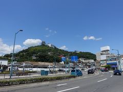 広島空港からの直通バスで、尾道駅に到着。