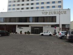 23：30地下鉄を乗り継ぎ宿泊ホテル。
地球の歩き方にも載っているホテル。ホテル内装などは施設案内に