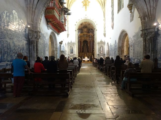 中には敬虔な人たちが多くいます。