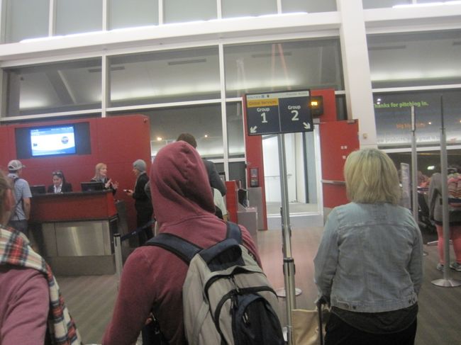 空港に戻ってきました<br />んでボーディング、というところで