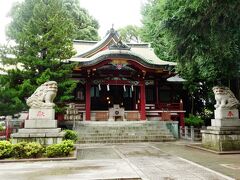 葛西神社
185年に葛西清重が、上葛西、下葛西３３郷の総鎮守として、
香取神宮の分霊を勧請しました。
江戸時代には徳川家康から御朱印１０石を賜りました。
「葛西囃子発祥の地」として知られているそうです。