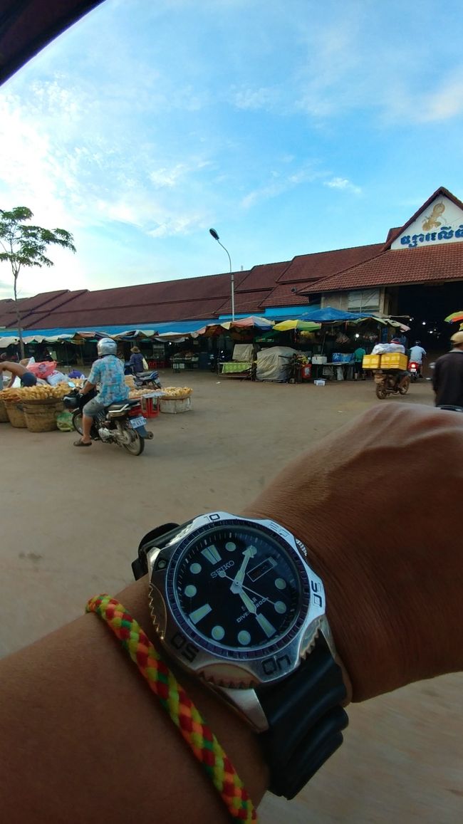 Phsar Leu　New　Market