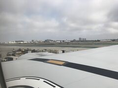 ロサンゼルス国際空港 (LAX)