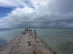 西桟橋
晴れてくれんかな。
海の色が・・・