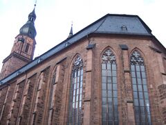 聖霊教会  

選帝侯ループレヒト3世の時に1400年頃から建築を開始して完成
したのは約150年後の1544年です。ゴシック様式の教会です。