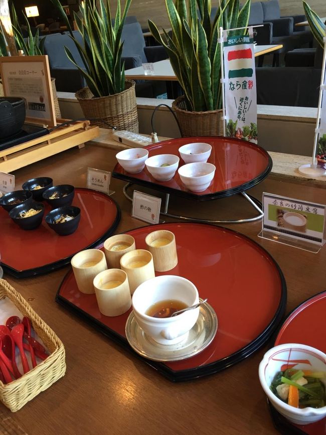 ブッフェといえども、このようなちょこちょこ小鉢がいいですよね。<br />ここのお料理は本当に美味しかったです。