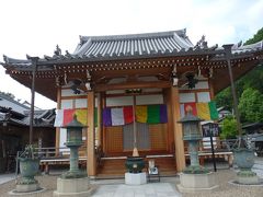 まずは、南山城の蟹満寺から、蟹の恩返しのいわれを持つ古寺。ブロンズの釈迦如来像は、白鳳期の丈六仏で国宝。すばらしい仏さまを目の前で見ることができます。