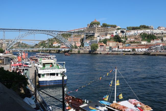 ポルトといえば、ドウロ川とドン・ルイス1世橋。