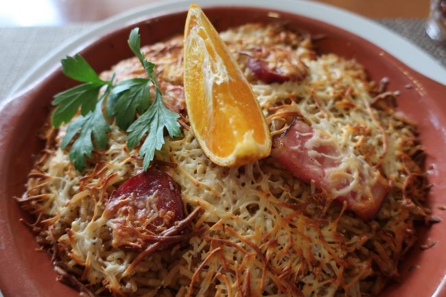 ポルトガルへきてからは魚料理を食べることが多かったので、この日は鴨の炊き込みご飯にしました。しっかりと味がしみ込みおいしかったのですが、量が多くてちょっと残してしまいました。