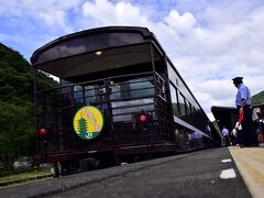 13:07 新型客車「SLやまぐち号」は津和野駅に到着です
およそ２時間のほどの、「SLやまぐち号」の新しい歴史の始まりを体感することが出来た素敵なSL旅でありました