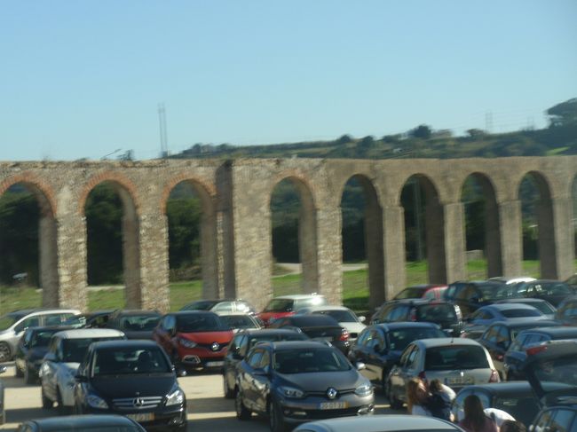 これは、城壁外の古代の水道。