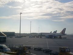 サラエボから約1時間のフライトでウィーン国際空港に到着。