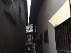 江戸時代から続く鞆の町を細い路地伝いに散策してみる。