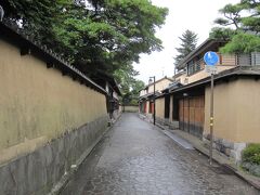 この日は朝いちでホテルから徒歩圏の長町武家屋敷へ。
雨の予報だったので、雨が降らないうちに……と思いましたが、結局途中から降られた＞＜