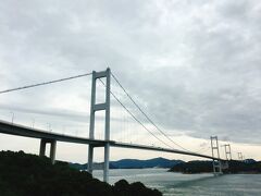 来島海峡大橋が見える風のレストランで朝ごはん。
