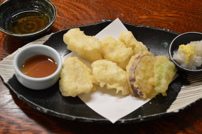 今日のおすすめメニューにのっていた、ハモの天ぷら。<br /><br />そんなに品数を頼まなかったけど、敦賀の海の幸を楽しめる良いお店でした。