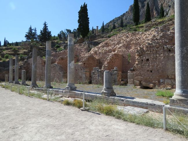 「ローマ時代のアゴラ」です。<br />お店が並んでいました。