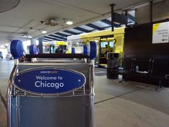 【2017/08/12(土)Day9】
8時半、シカゴオヘア空港でレンタカー返却の案内板に従ってHertzに返却。スタッフのチェックをもらって連絡バスに乗車。ターミナル3で下車。
