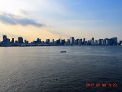ノースルートは東京タワーや都心方面を一望できます。

写真中央部に東京タワーが見えました。