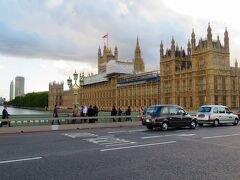 国会議事堂（Palace of Westminster）も工事中です。