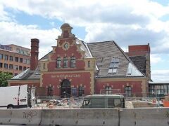 ベルリン動物園駅 (ツォー駅)