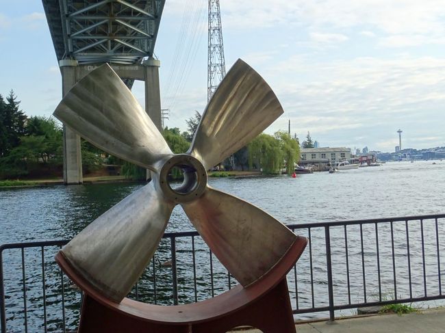 I-5のたもとまで来た．