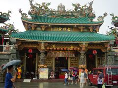 安平古堡と後に、台南中心地は戻ります。
安平古堡の近くに大きな廟がありました。安平開台天后宮とい廟です。
カメラ：α５１００（ＳＯＮＹ）