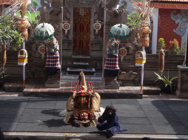 まずは<br /><br />『　バロンダンス　』