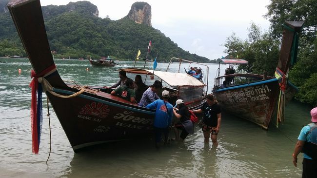 最後にプラナンへ向かう。今回は満潮でライレイビーチから上陸する。