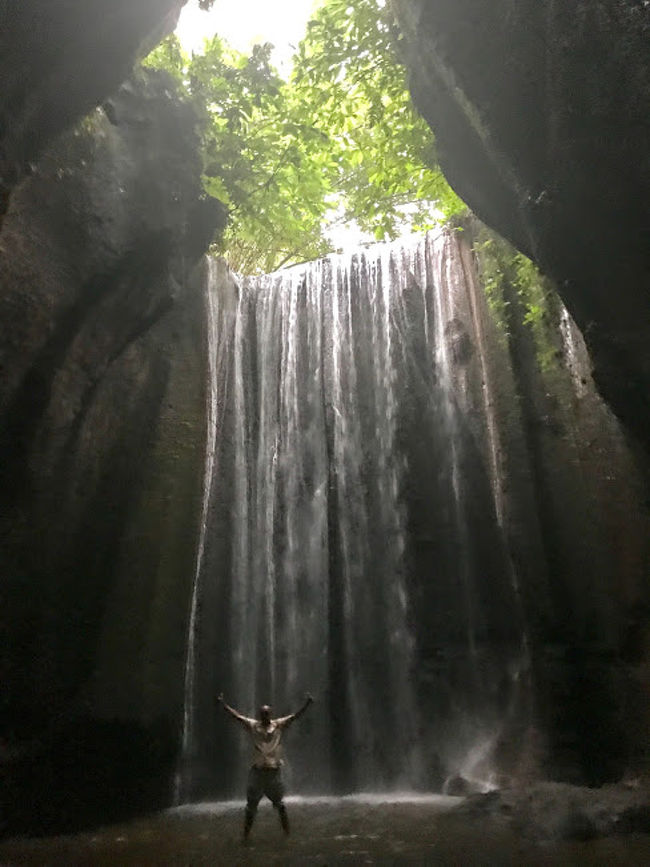 髪も服もびしょ濡れですが<br />すっごくマイナスイオン<br />いっぱいで気持ち良いです！