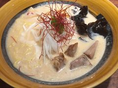 【炎神】
　ホテルの方にお勧めの味噌ラーメン店を聞き来店。ホテルから徒歩約１０分。
　