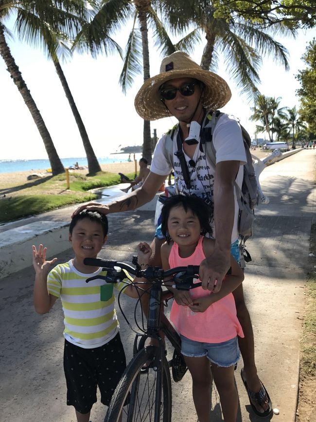 セリさん再登場ー(≧∀≦)！！<br /><br /><br />さすがにもういないだろうな、と思っていたそうですが（笑）<br /><br />まだ、いました！！<br /><br />帰り道にわざわざ通ってくれたそうです(*´꒳`*)<br /><br />最後の最後までありがとうございます！！<br /><br />娘は来年こそホヌちゃんリベンジ(^◇^;)を誓って、また来年お願いしまーす！とお約束…